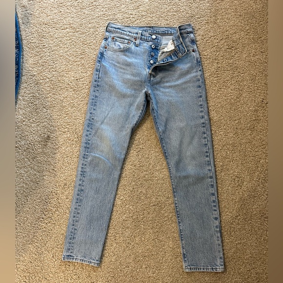 Levi’s 501 Skinny Jeans - Picture 6 of 6